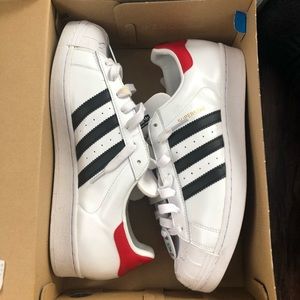 Adidas “superstar nigo bearfoot”